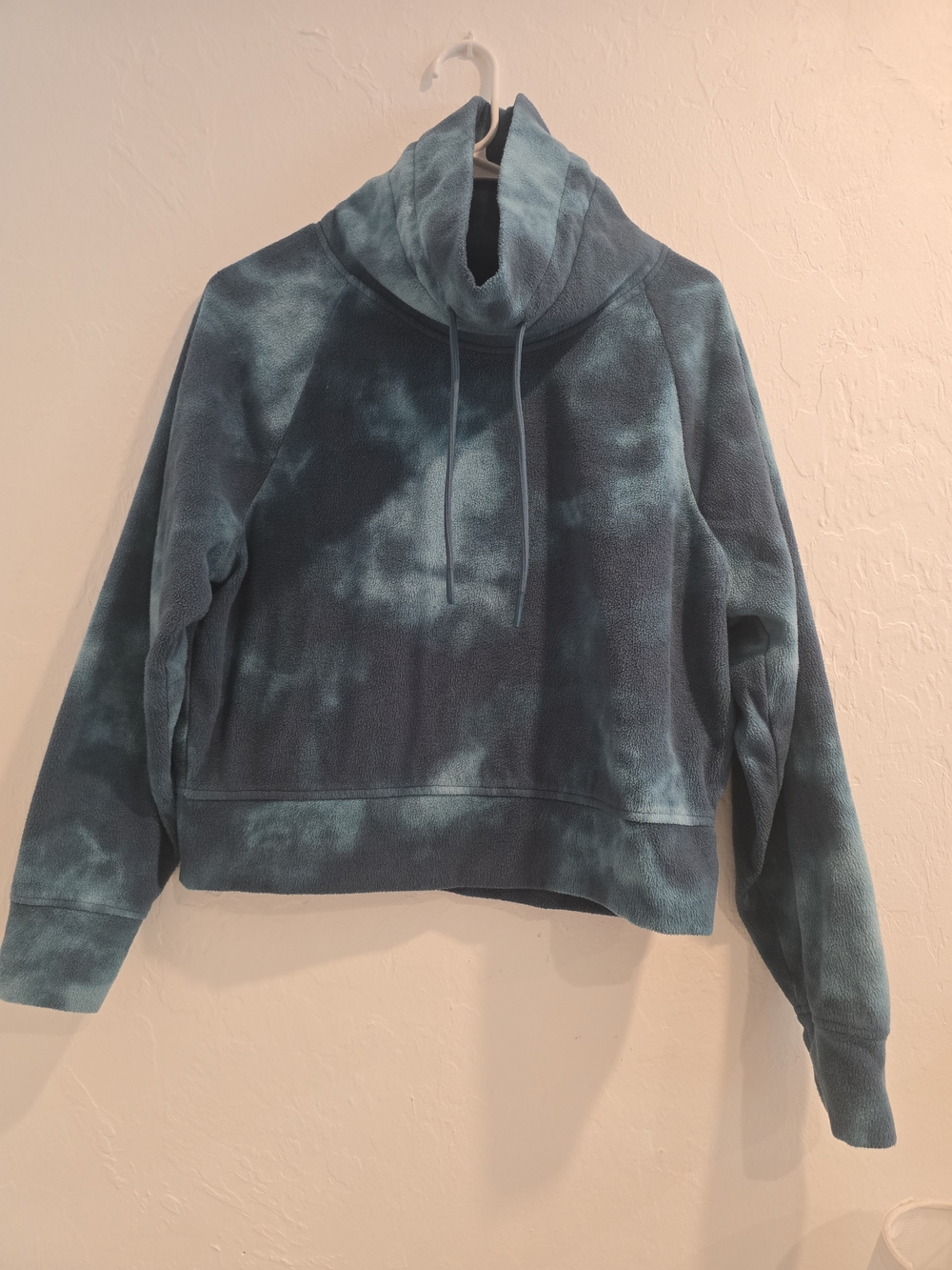 Old Navy Teal Tie-Dye Funnel Neck Pullover